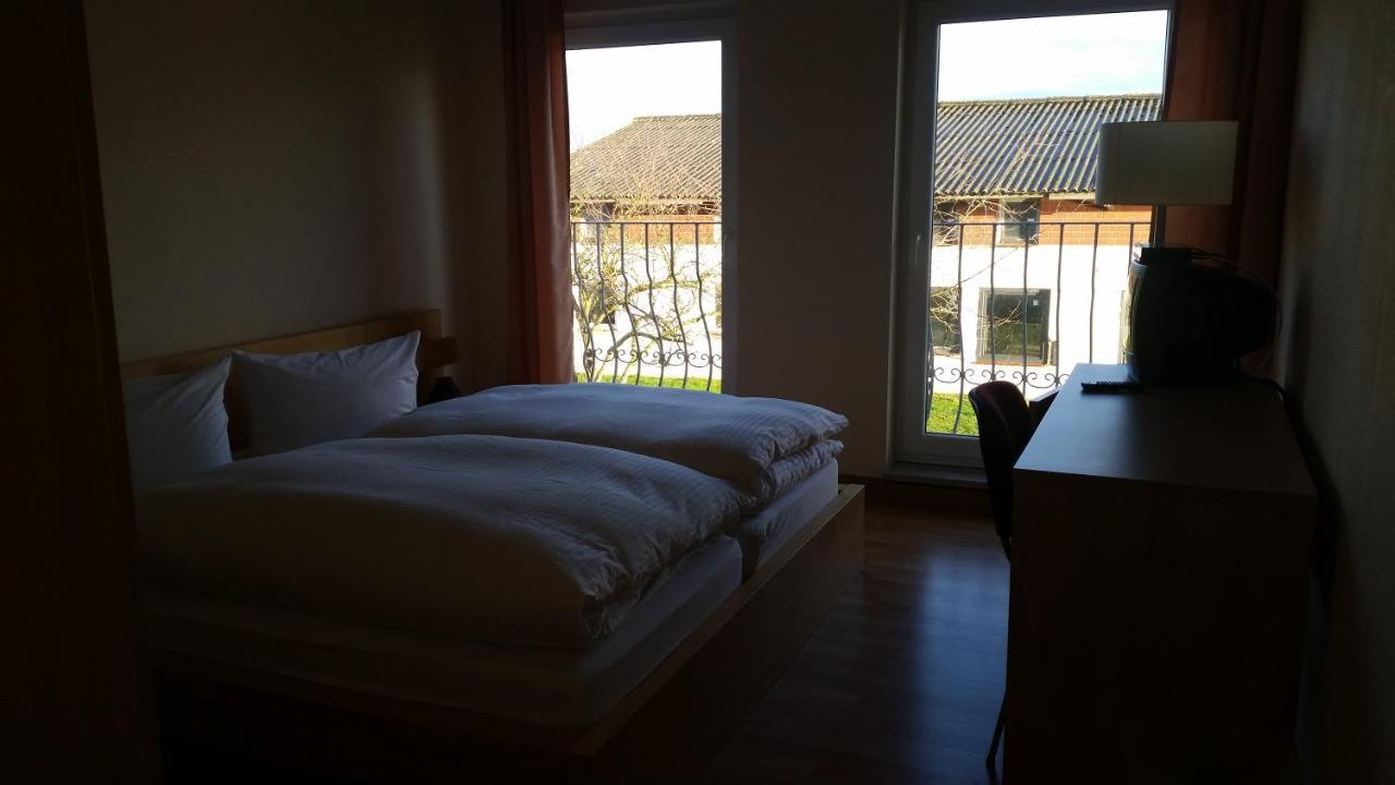 Landhotel Kreien 외부 사진
