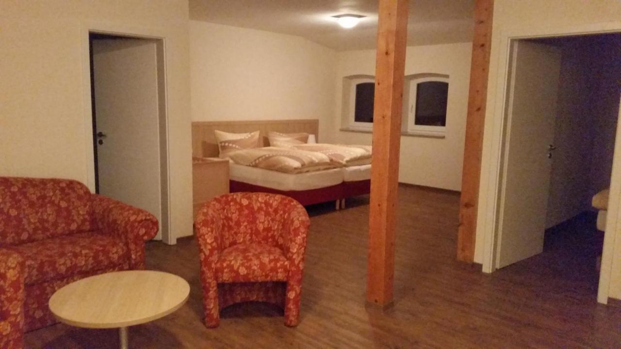 Landhotel Kreien 외부 사진